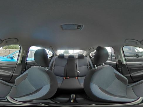 Used 2025 Nissan Versa SV FWD image 35
