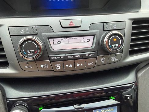 Used 2014 Honda Odyssey EX-L image 39