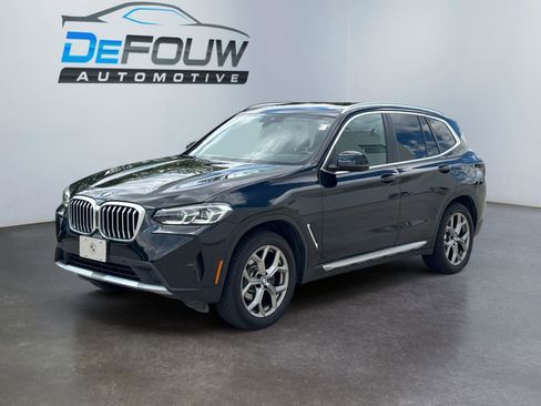 Certified 2024 BMW X3 xDrive30i w/ Premium Package AWD/4WD image 7