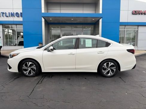Used 2021 Subaru Legacy Premium AWD/4WD image 3