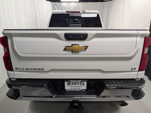 Used 2025 Chevrolet Silverado 2500 LT image 6
