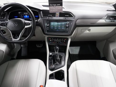 Certified 2023 Volkswagen Tiguan SE R-Line image 14