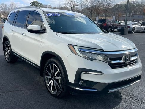 Certified 2022 Honda Pilot Touring image 8