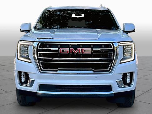 Used 2021 GMC Yukon SLT w/ SLT Premium Package image 4