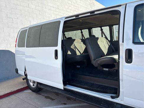 Used 2023 Chevrolet Express 3500 LS image 16