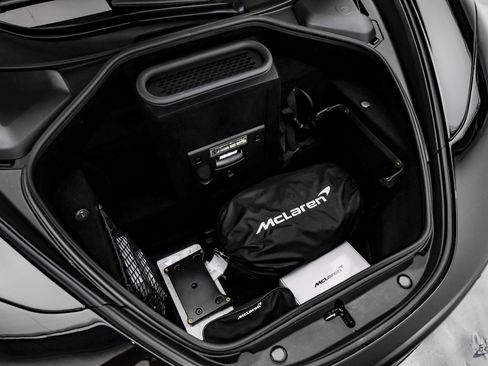 Used 2024 McLaren 750S Spider image 57