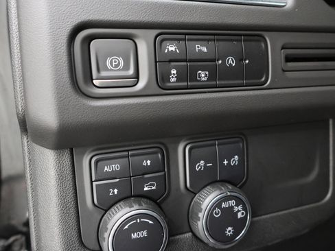 Used 2023 Chevrolet Suburban RST w/ Luxury Package image 56