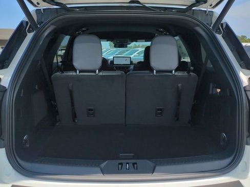 New 2026 Ford Explorer ST-Line RWD image 13