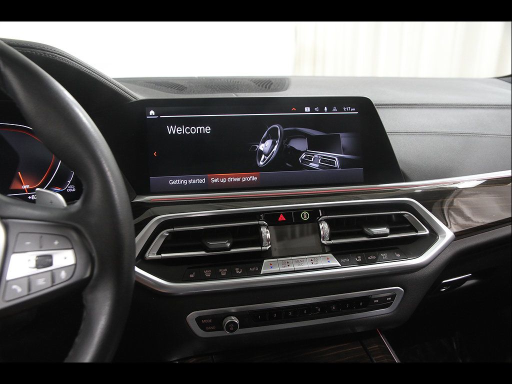 Used 2023 BMW X5 xDrive40i w/ Premium Package AWD/4WD image 9
