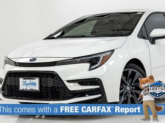 Used 2025 Toyota Corolla SE w/ SE Premium Package video 2