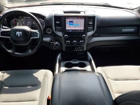 Used 2022 RAM 1500 Big Horn AWD/4WD image 32