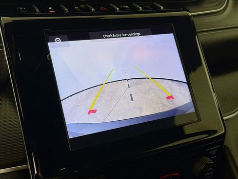 Used 2024 Jeep Grand Cherokee L Laredo image 15