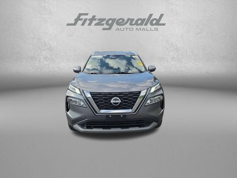 Used 2023 Nissan Rogue SV w/ SV Premium B Package AWD/4WD image 2