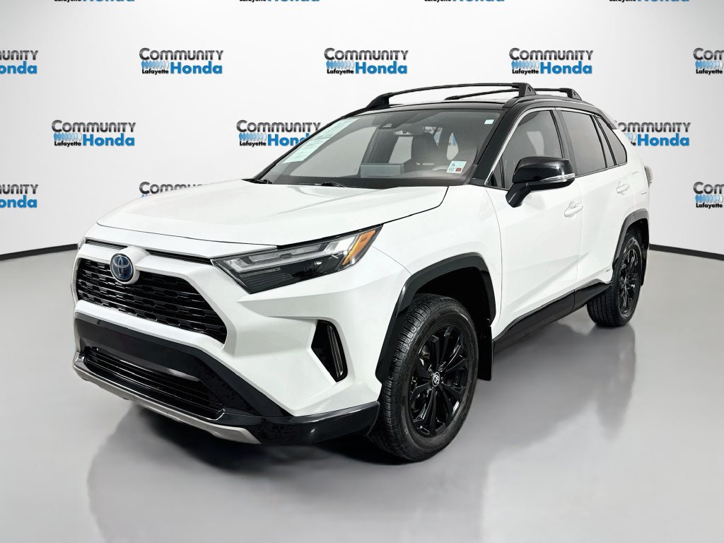 Used 2024 Toyota RAV4 XSE AWD/4WD image 1
