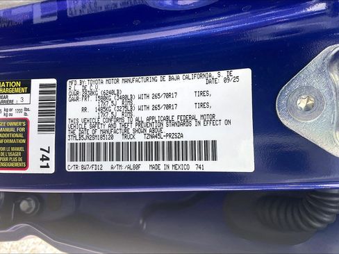 Used 2025 Toyota Tacoma TRD Off-Road image 36