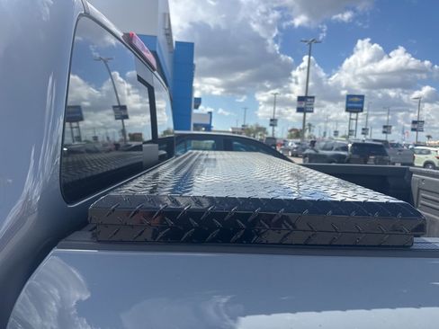 Used 2024 Nissan Frontier PRO-4X w/ Off-Road Protection Package image 13