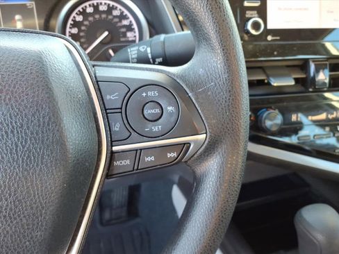 Used 2024 Toyota Camry LE image 31