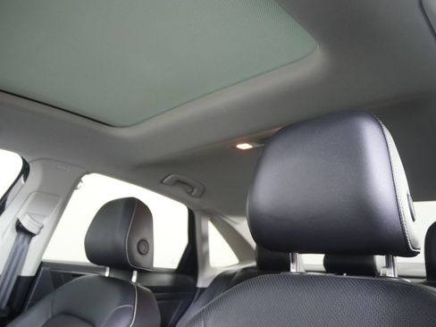 Used 2024 Volkswagen Jetta SEL FWD image 11