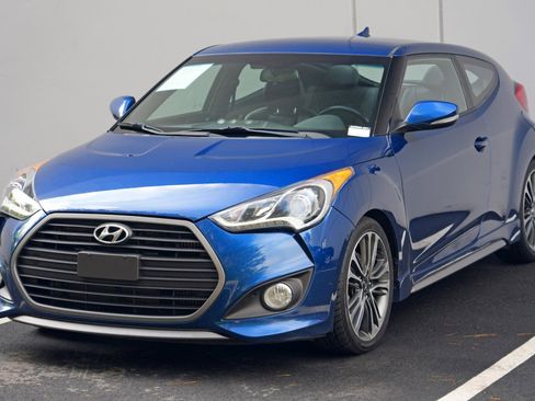 Used 2016 Hyundai Veloster Turbo FWD image 39