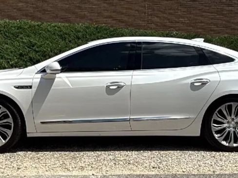Used 2017 Buick LaCrosse Essence w/ Sun and Shade Package FWD image 2