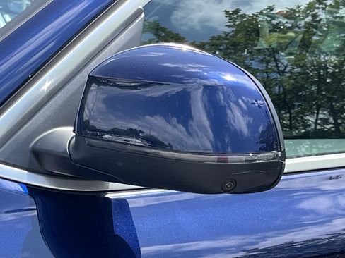 Used 2024 BMW X3 sDrive30i w/ Premium Package RWD image 34