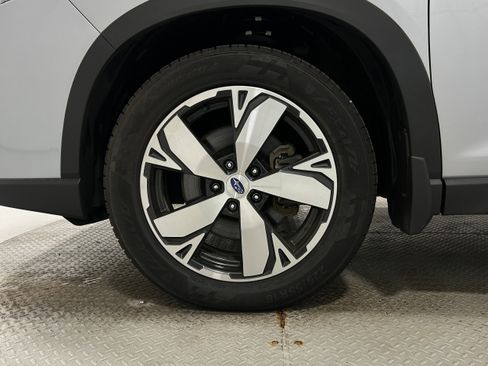 Used 2020 Subaru Forester Touring w/ Popular Package #2 AWD/4WD image 41