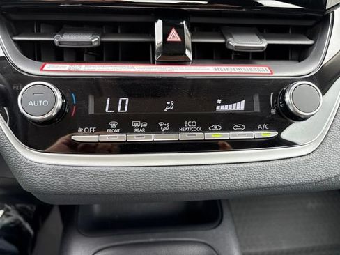 Used 2026 Toyota Corolla LE FWD image 16