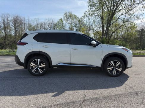 Used 2023 Nissan Rogue SL FWD image 33