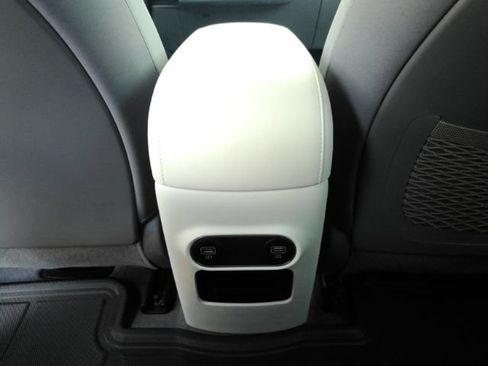 Used 2024 Hyundai Ioniq 5 SEL RWD image 26