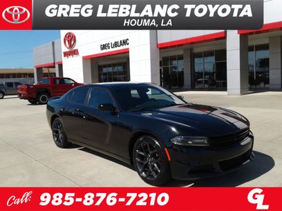 Used 2020 Dodge Charger SXT w/ Blacktop Package