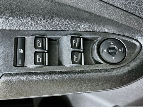 Used 2017 Ford Escape Titanium FWD image 15
