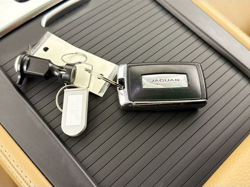 Used 2021 Jaguar F-PACE S image 17