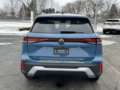 New 2026 Volkswagen Tiguan SE image 5