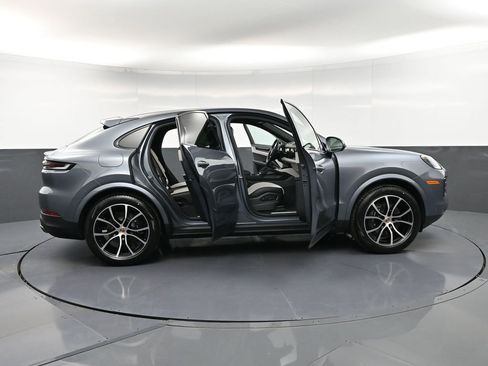 New 2026 Porsche Cayenne Coupe AWD/4WD image 35