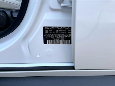 Used 2025 Hyundai Sonata SE FWD image 33