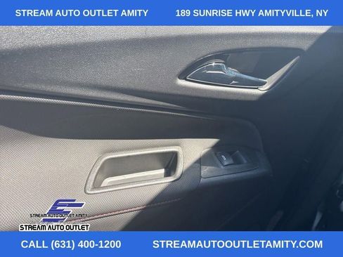 Used 2022 Chevrolet Equinox RS image 18