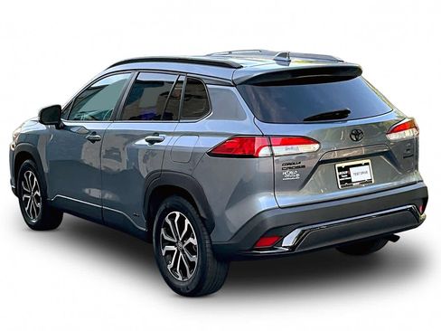 Used 2023 Toyota Corolla Cross AWD Hybrid image 12