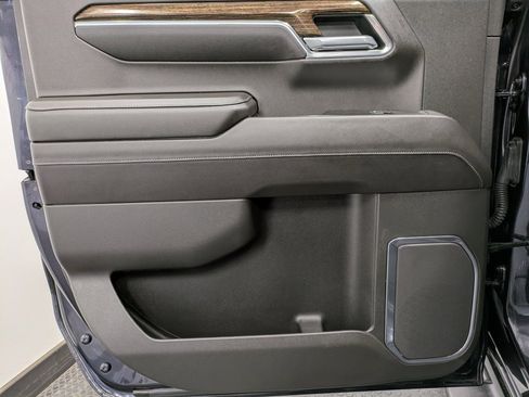 Used 2022 GMC Sierra 1500 Elevation w/ Preferred Package image 22