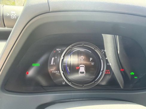 Used 2023 Lexus UX 250h F Sport FWD image 2