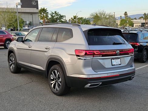 New 2026 Volkswagen Atlas SE image 5