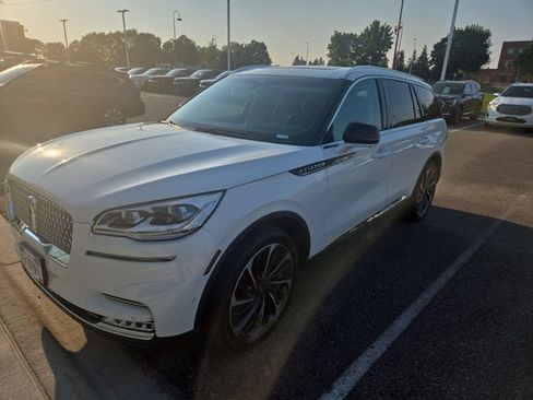 Used 2021 Lincoln Aviator Reserve w/ Equipment Group 201A AWD/4WD image 7