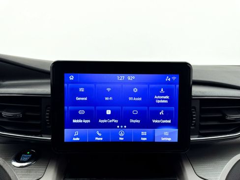 Used 2021 Ford Explorer XLT w/ Equipment Group 202A RWD image 24