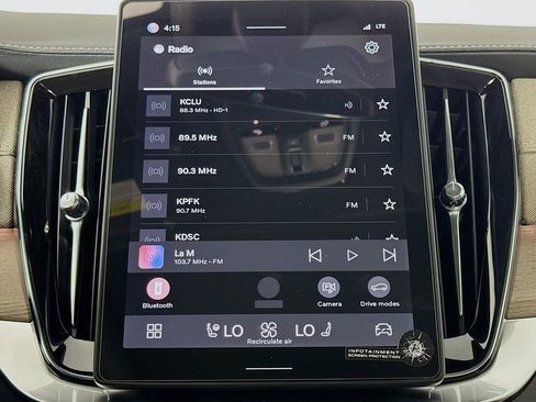 New 2026 Volvo XC90 T8 Plus w/ Protection Package Premier image 14