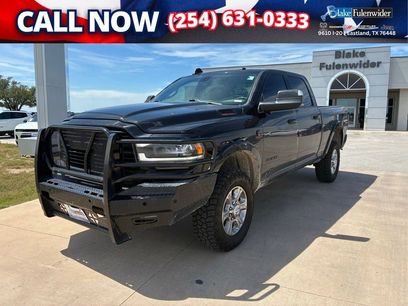 Used 2019 RAM 2500 Laramie w/ Black Appearance Package