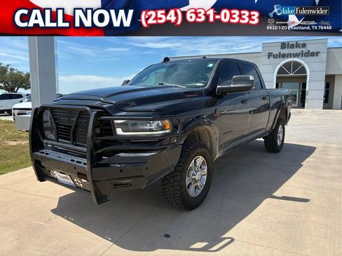Used 2019 RAM 2500 Laramie w/ Black Appearance Package AWD/4WD image 1