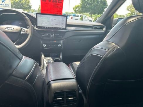 Used 2023 Ford Escape ST-Line w/ Tech Pack #1 AWD/4WD image 13