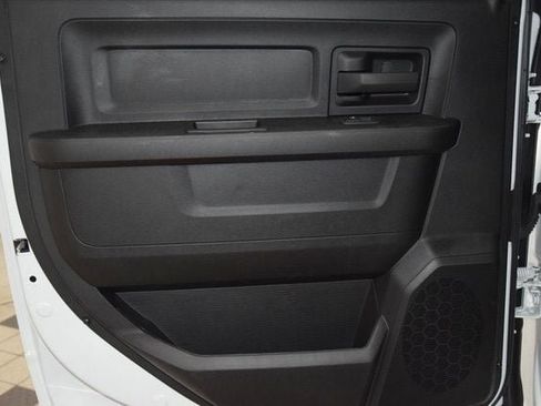 Used 2024 RAM 5500 Tradesman w/ Chrome Appearance Group image 35