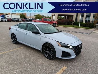 New 2025 Nissan Altima 2.5 SR