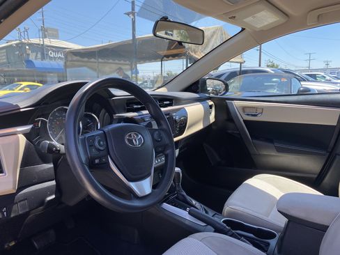 Used 2015 Toyota Corolla LE w/ Protection Package FWD image 16