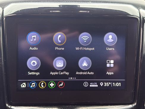 Used 2021 Chevrolet Traverse LT AWD/4WD image 19